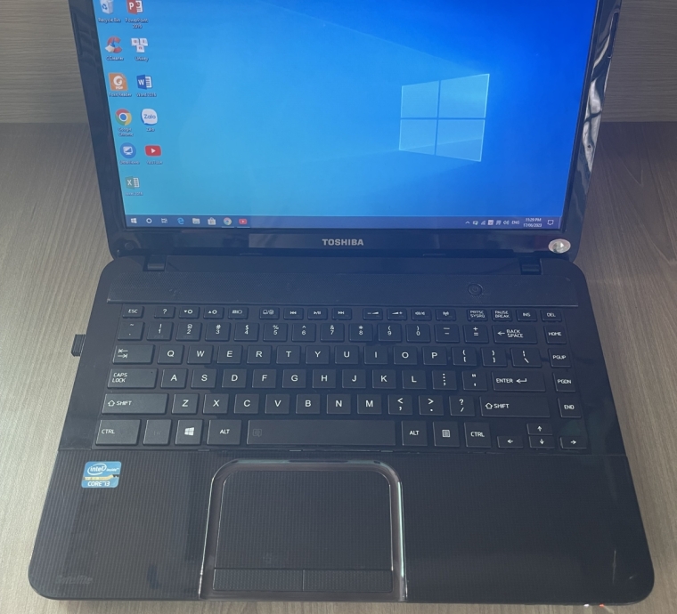 LAPTOP TOSHIBA C840 i3-3110M/RAM4GB/SSD128/PIN TỐT